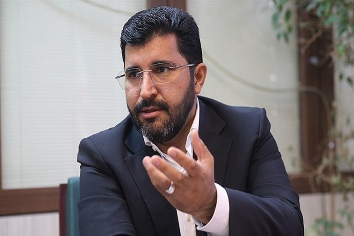 محمد معتمدی زاده