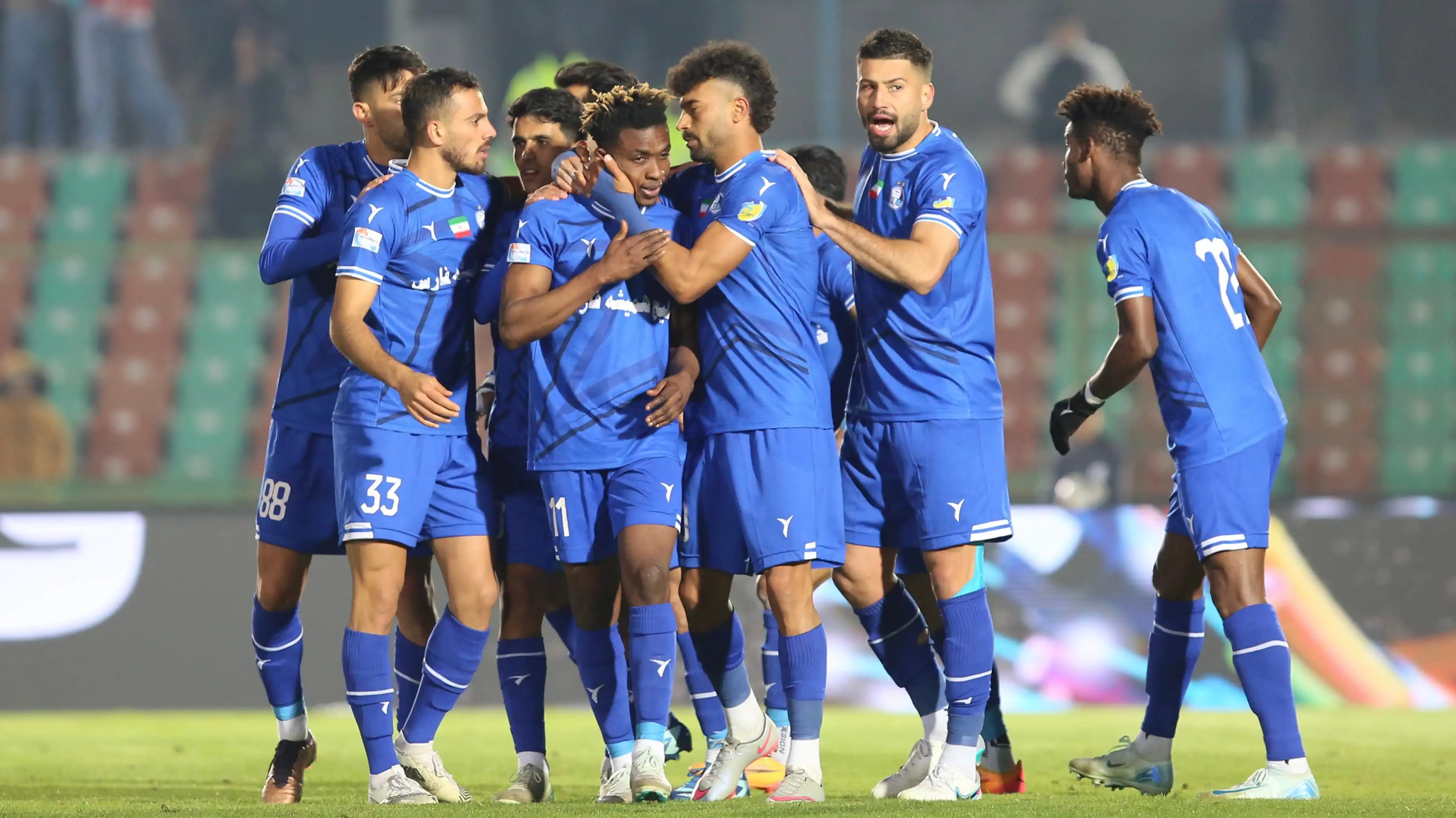 ترکیب احتمالی آبیها برابر الوحدات اردن؛ رزاقینیا در قلب استقلال استقلال