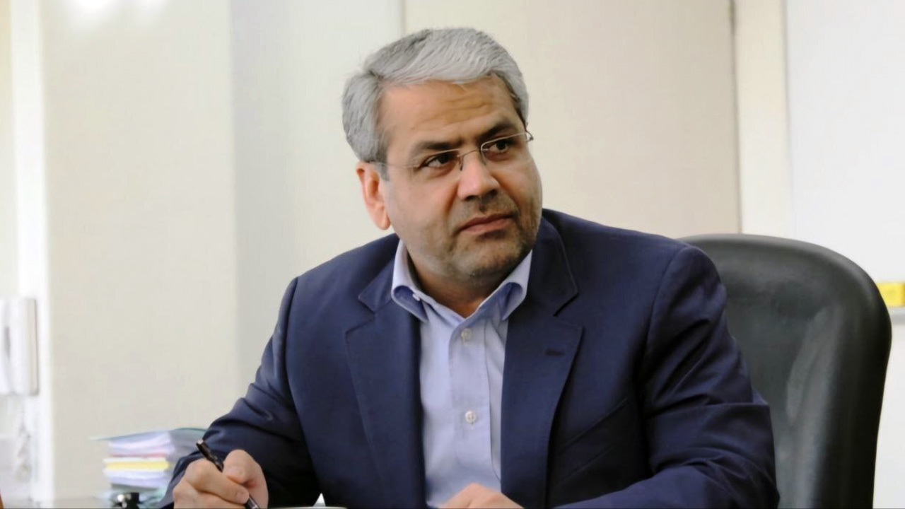 تقوینژاد: تغییر سهمیه بنزین فقط در حد بررسی کارشناسی بوده است تقوینژاد: تغییر سهمیه بنزین فقط در حد بررسی کارشناسی بوده است