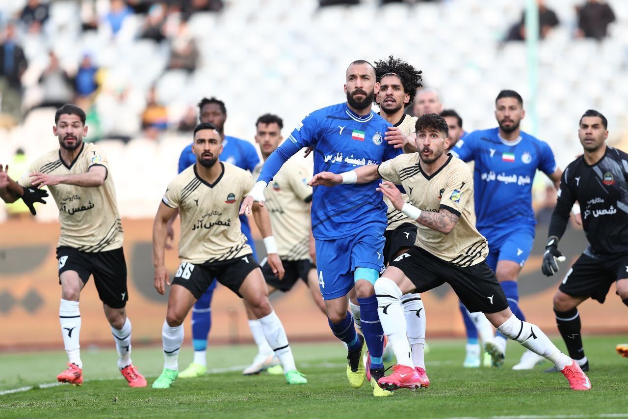 خلاصه بازی شمسآذر _ استقلال/ حواشی و گل ها خلاصه بازی شمسآذر _ استقلال/ حواشی و گل ها