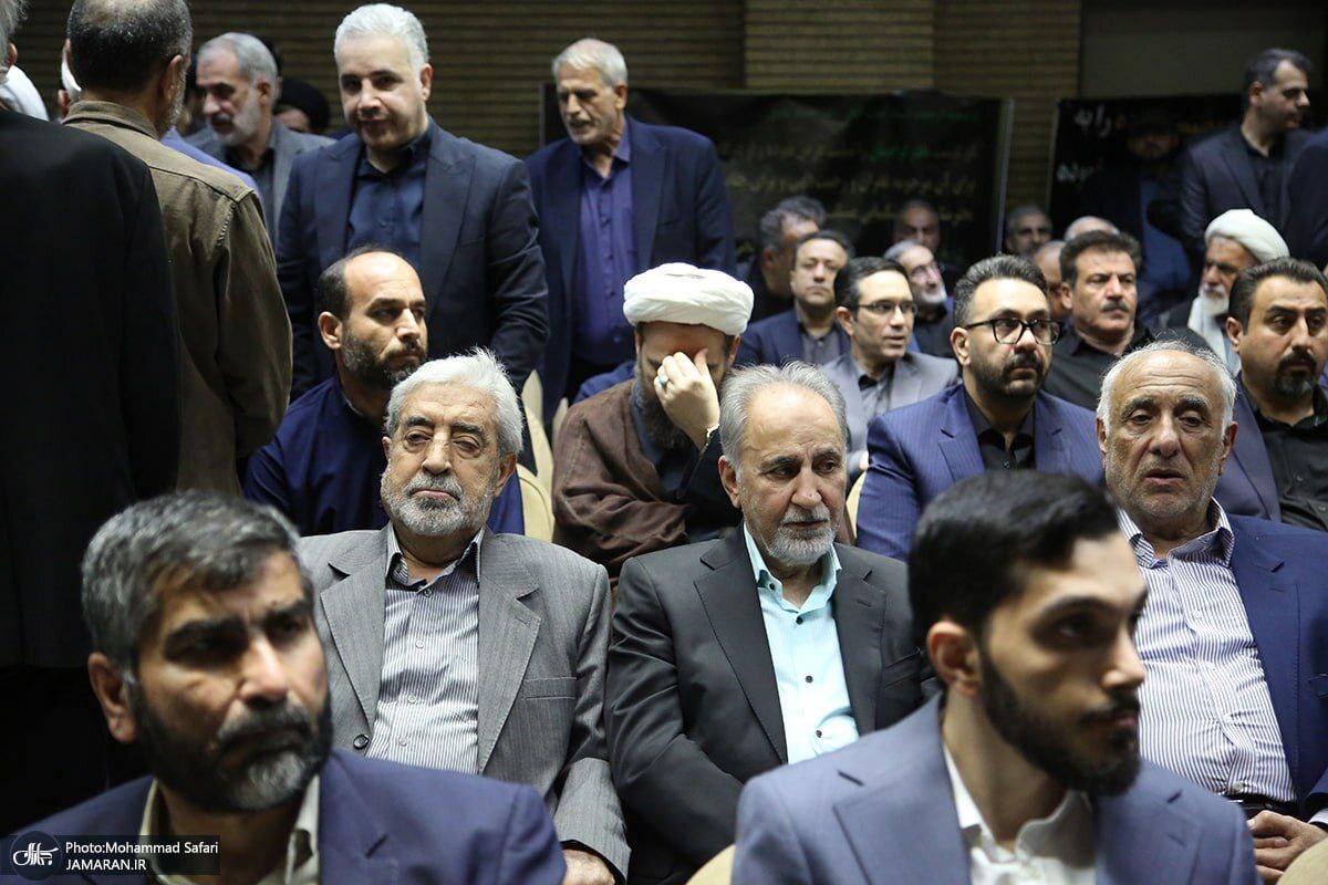 عکس| حضور نجفی، شهردار پیشین تهران در مراسم بزرگداشت مادر حداد عادل