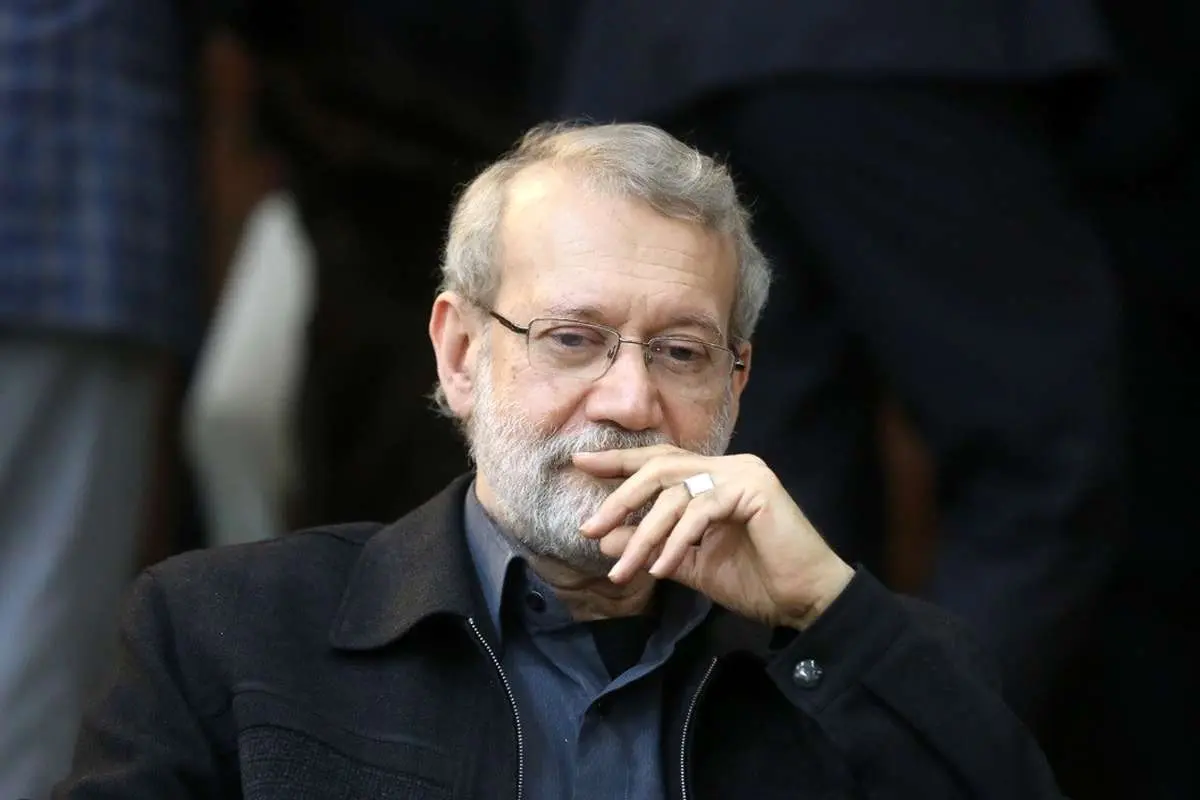 تصویری از دیدار علی لاریجانی با فرزند سید حسن نصرالله در بیروت