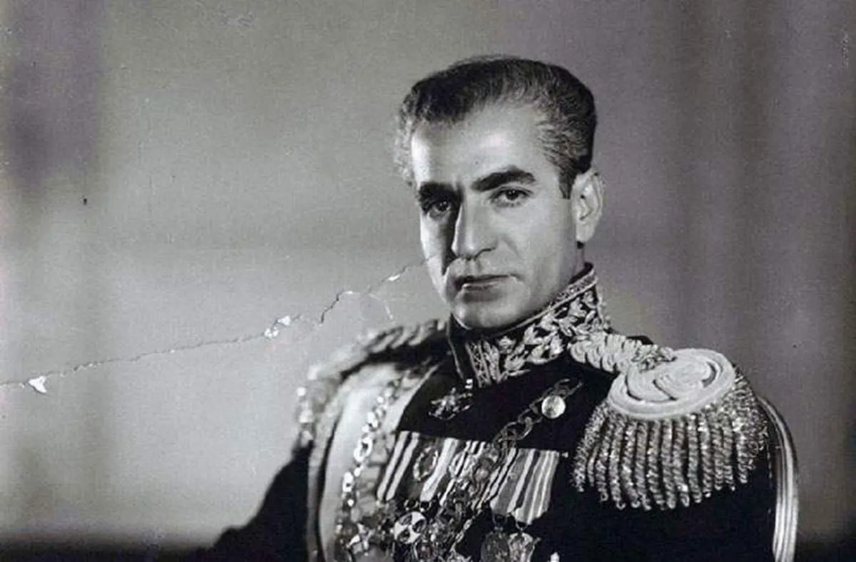 عکسی از محمدرضا پهلوی در ۶ سالگی؛ سال ۱۳۰۴