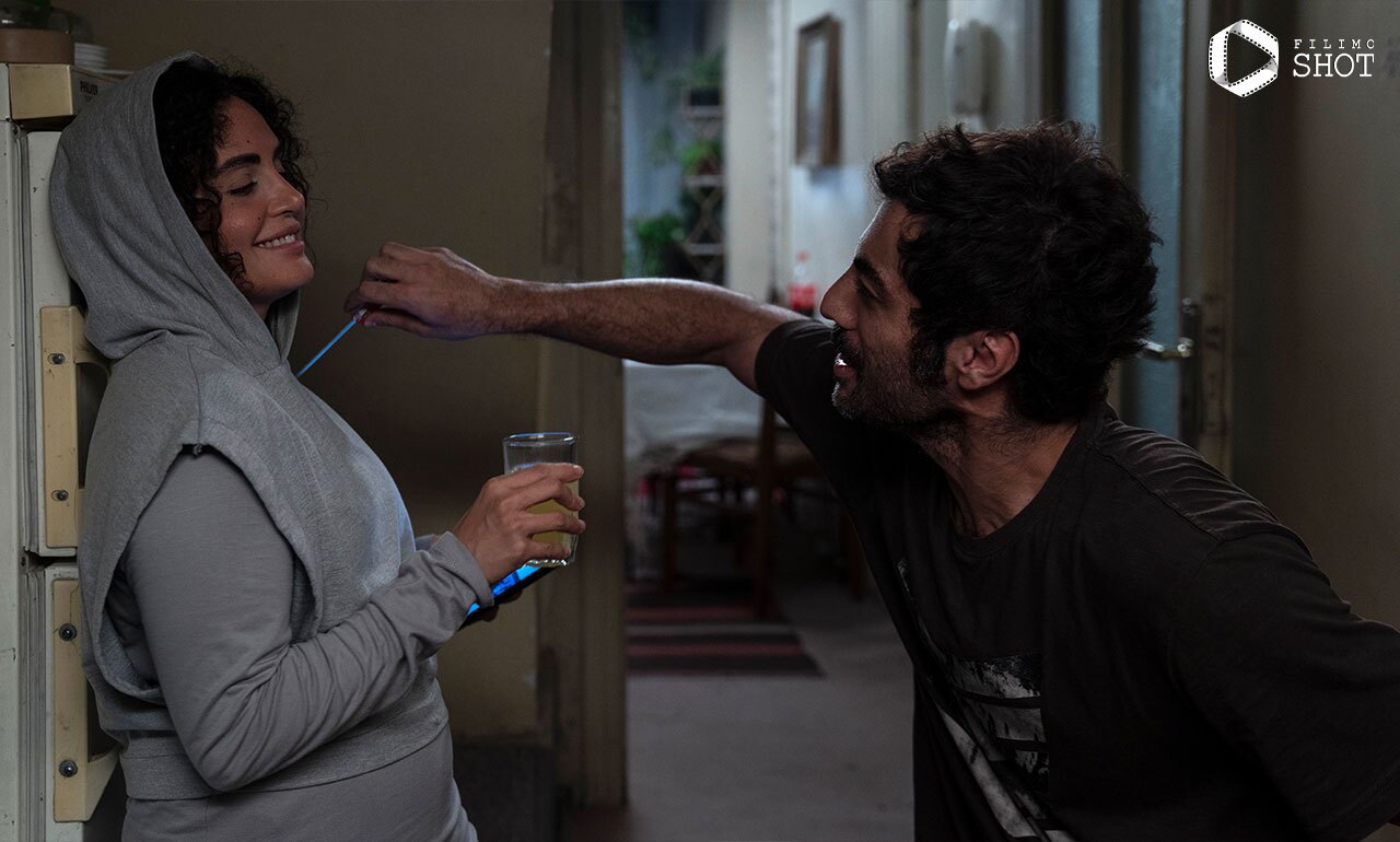 ببینید| سکانس جنجالی فیلم «گوزن‌های اتوبان» با بازی الناز شاکردوست و نوید پورفرج