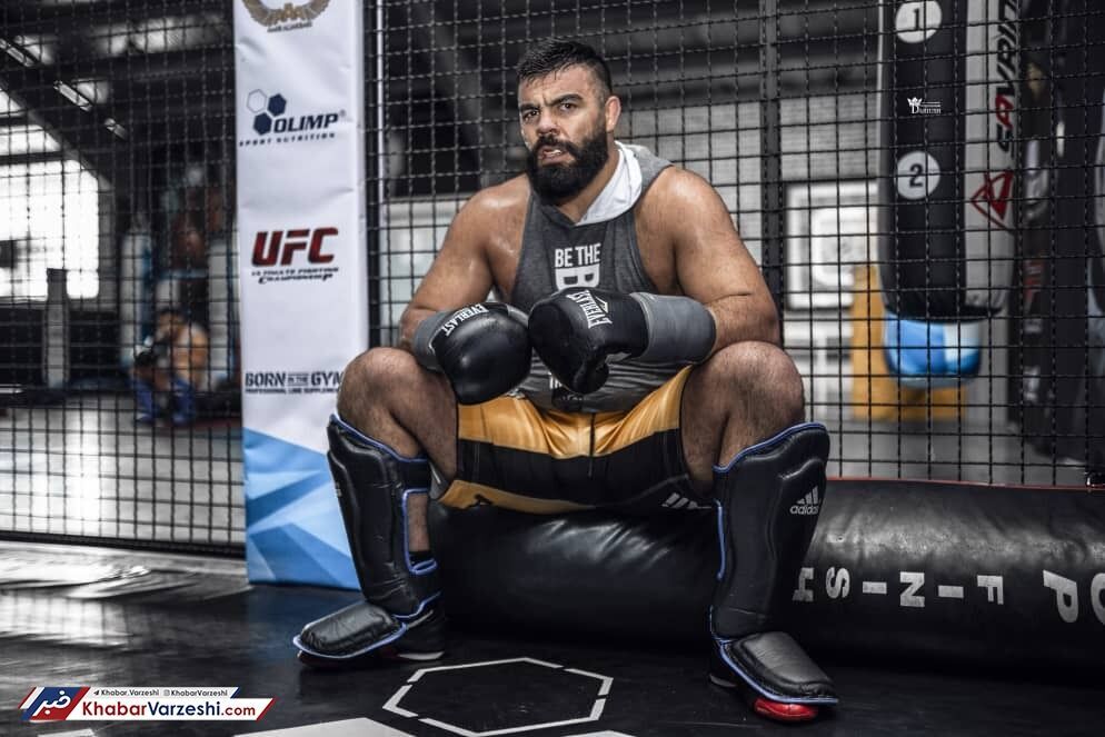 رویارویی قهرمان ایرانی و فایتر سابق UFC رویارویی قهرمان ایرانی و فایتر سابق UFC