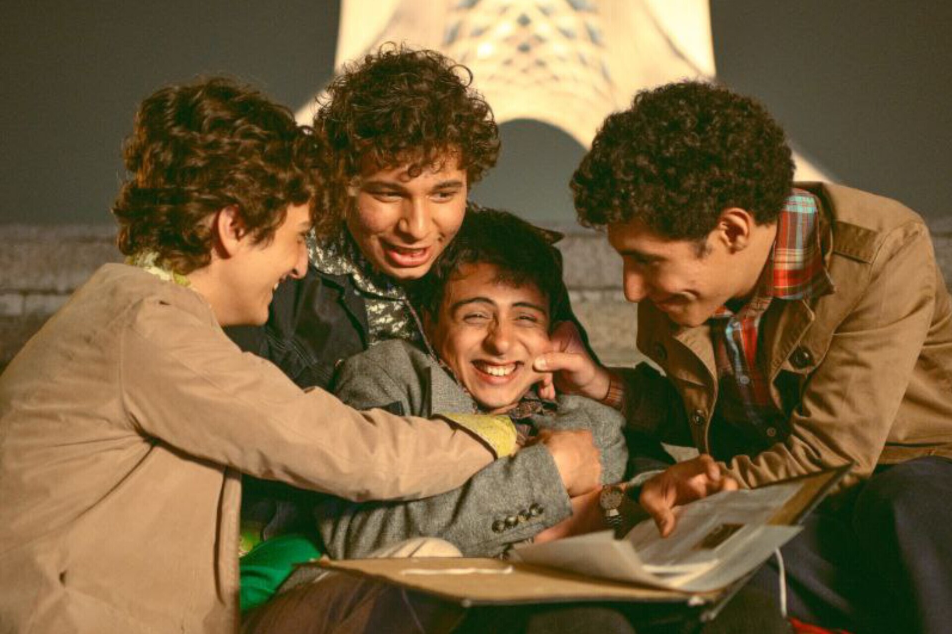 معرفی فیلم بچه مردم