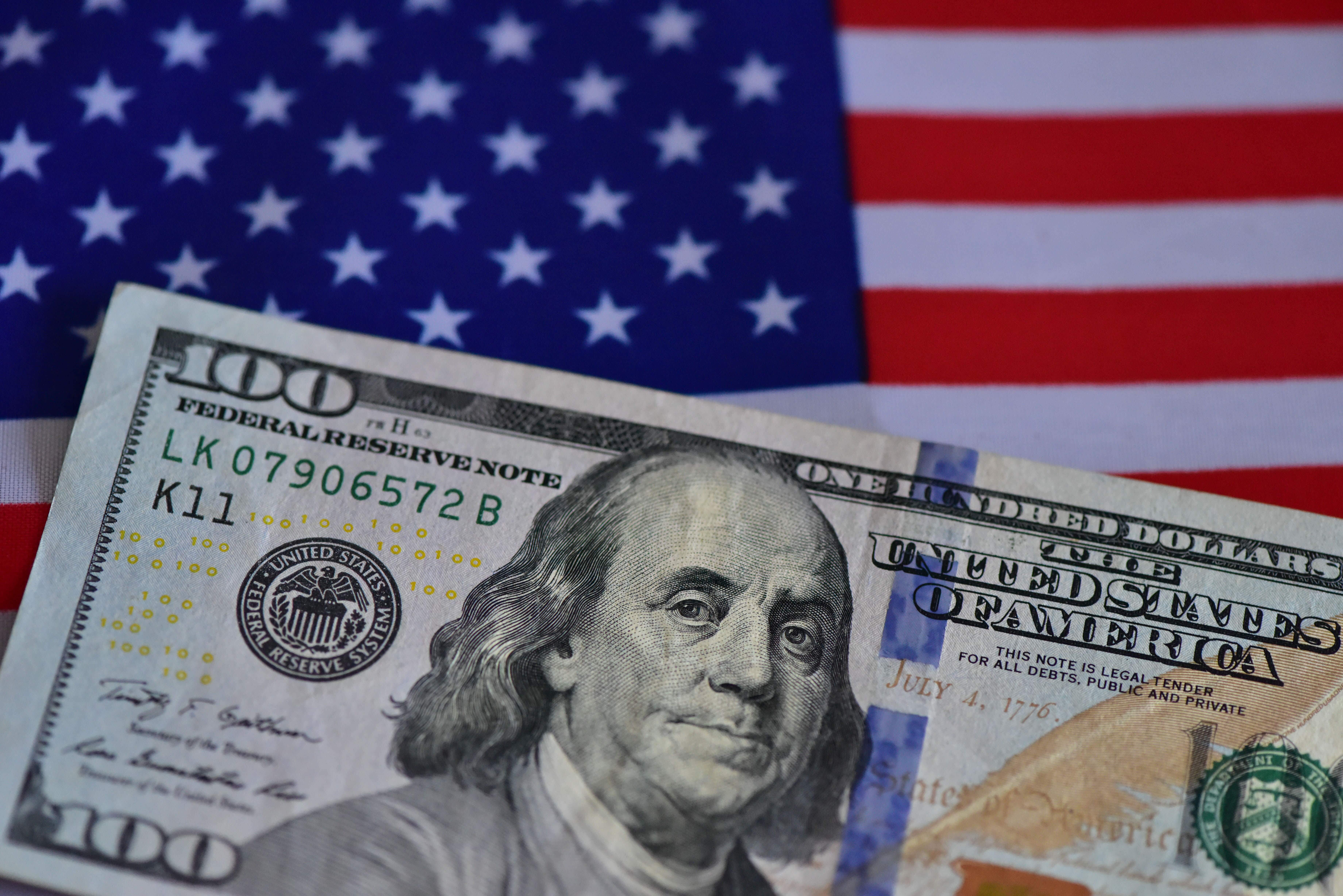 دلار آمریکا