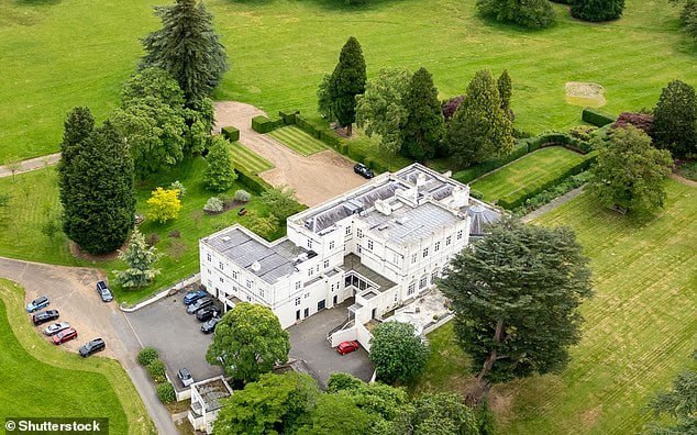 نگاهی به خانه تازه کیت و ویلیام در نزدیکی عموی رسوای خاندان سلطنتی! +تصاویر 2 کاخ