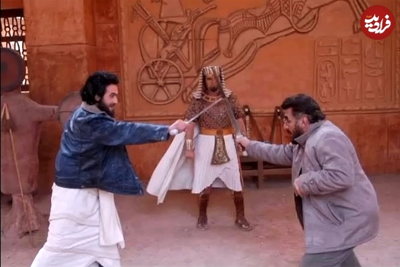 یوزارسیف و سلحشور در پشتصحنه یوسف پیامبر در حال تمرین شمشیرزنی یوزارسیف و سلحشور در پشتصحنه یوسف پیامبر در حال تمرین شمشیرزنی