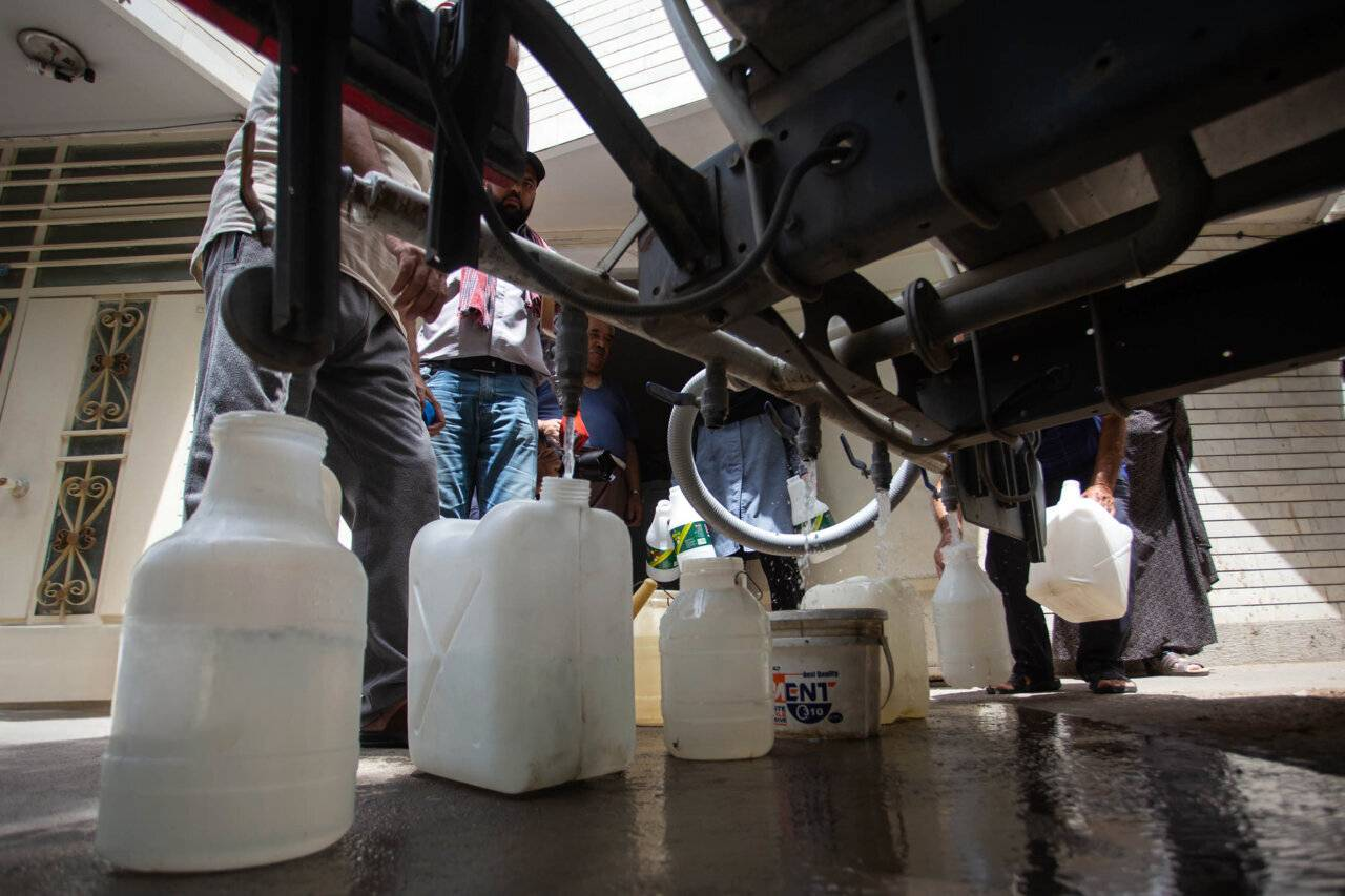 قطع آب در نیمهشب | جیرهبندی توام با پنهانکاری! قطع آب