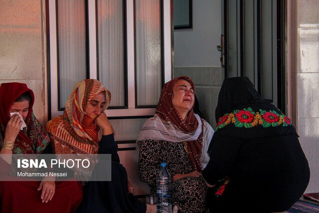 عزاداری مردم برای صابر کاظمی در زادگاهش