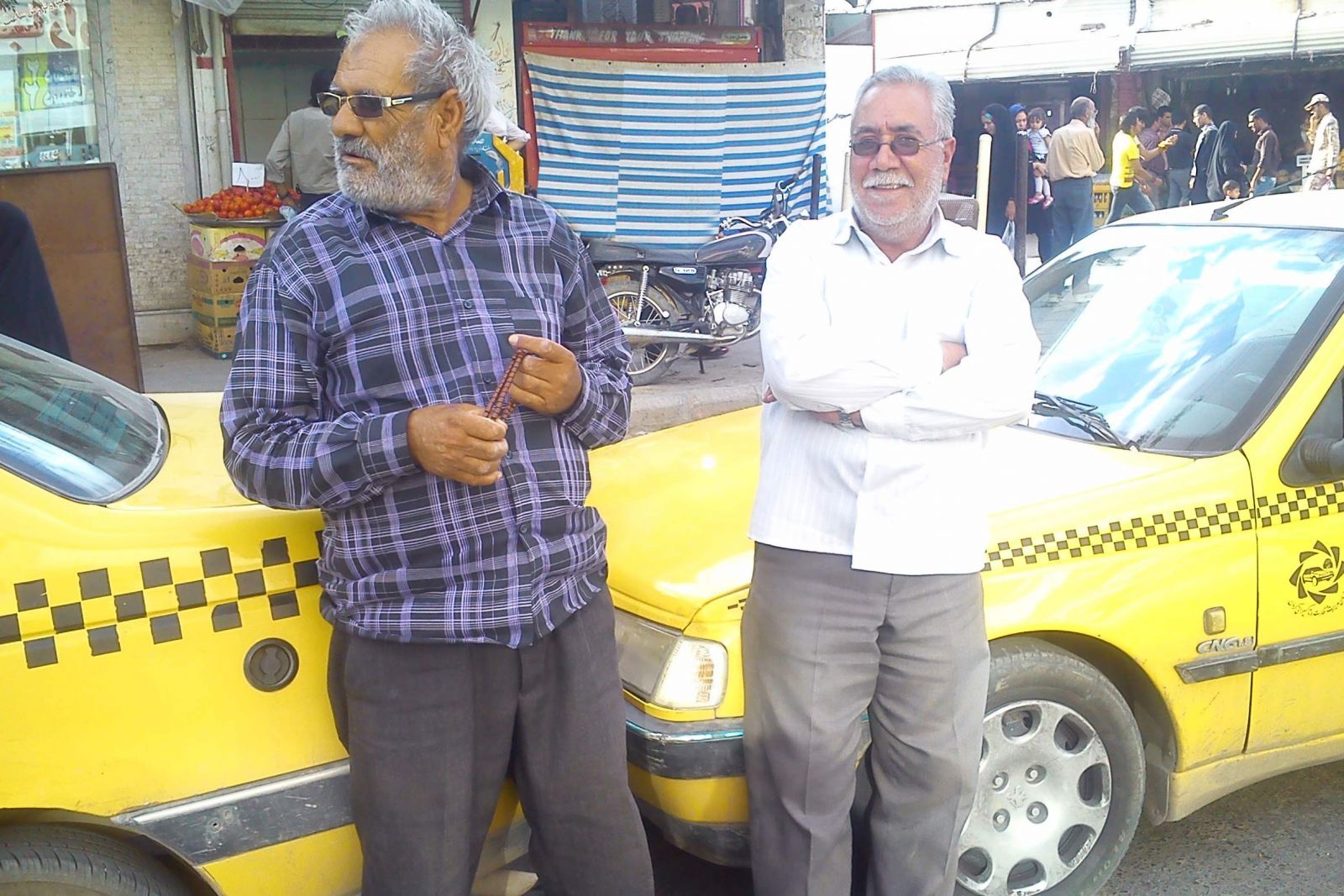 بازنشستهها در همه دنیا استراحت میکند، در ایران مسافرکشی! | تأمین اجتماعی نسخه اشتغال اجباری تجویز کرد بازنشستهها