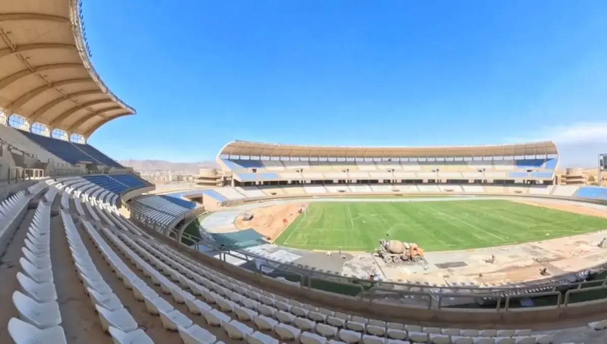 بازدید محمد انصاری از ورزشگاه پارس؛ میزبانی شیراز برای دربی پایتخت جدی شد بازدید محمد انصاری از ورزشگاه پارس؛ میزبانی شیراز برای دربی پایتخت جدی شد