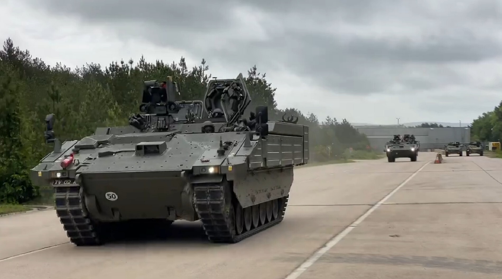 خودروی نفربر زرهی ARES خودروی نفربر زرهی ARES