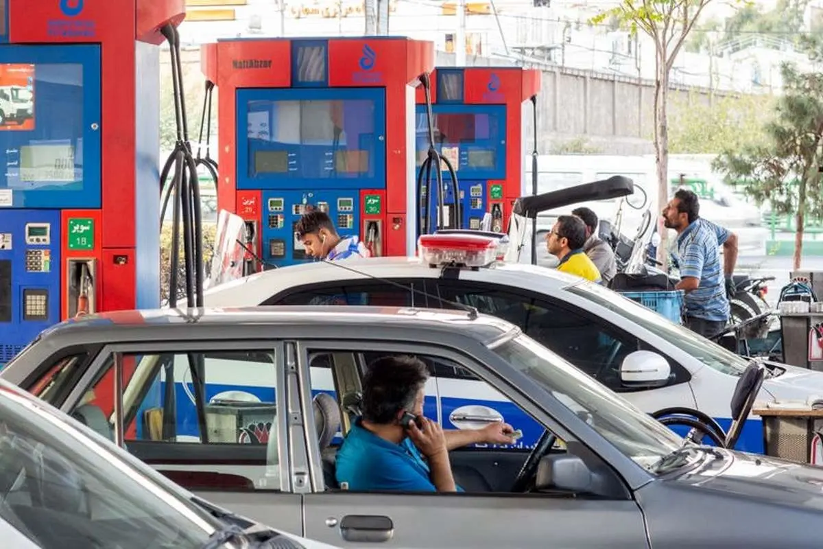 سهم بنزین در هزینه خانوارهای ایرانی چند درصد است؟ سهم بنزین در هزینه خانوارهای ایرانی چند درصد است؟