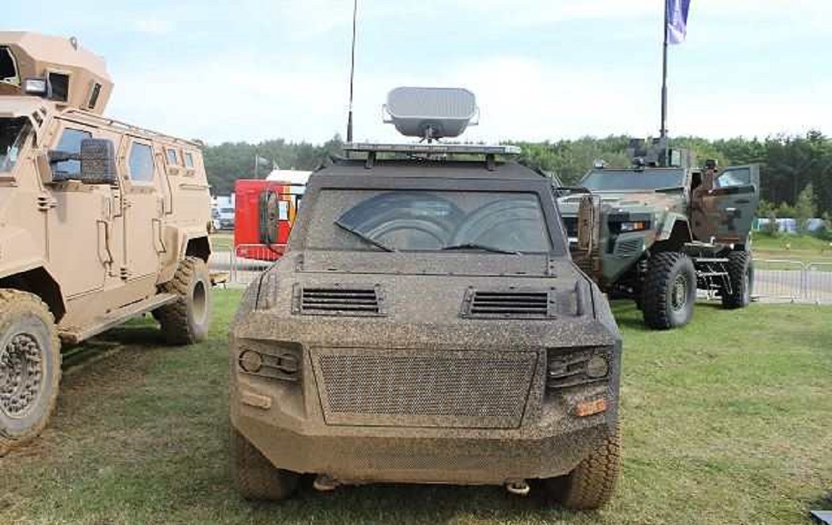 نفربر زرهی کبرا نفربر زرهی کبرا