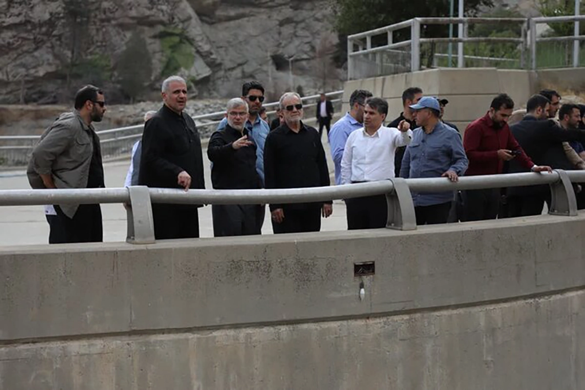 حمله عجیب نماینده تهران به پزشکیان | آیا بی‌حجابی دلیل بی‌آبی است؟