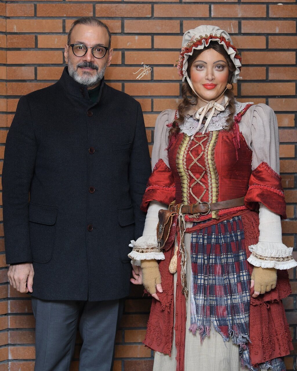 عکس| دیدار صمیمی علیرضا قربانی با بهنوش طباطبایی در تئاتر الیورتوئیست