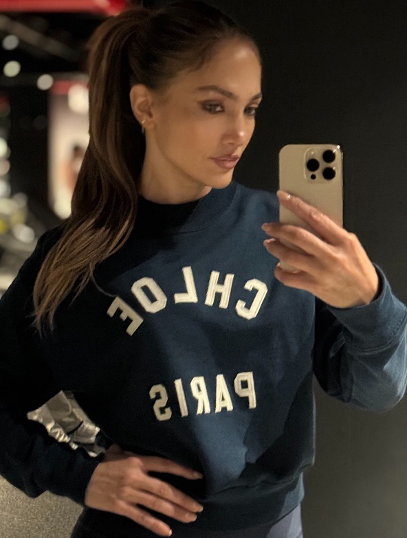 عکسی از جنیفر لوپز ۵۶ساله در باشگاه بدنسازی