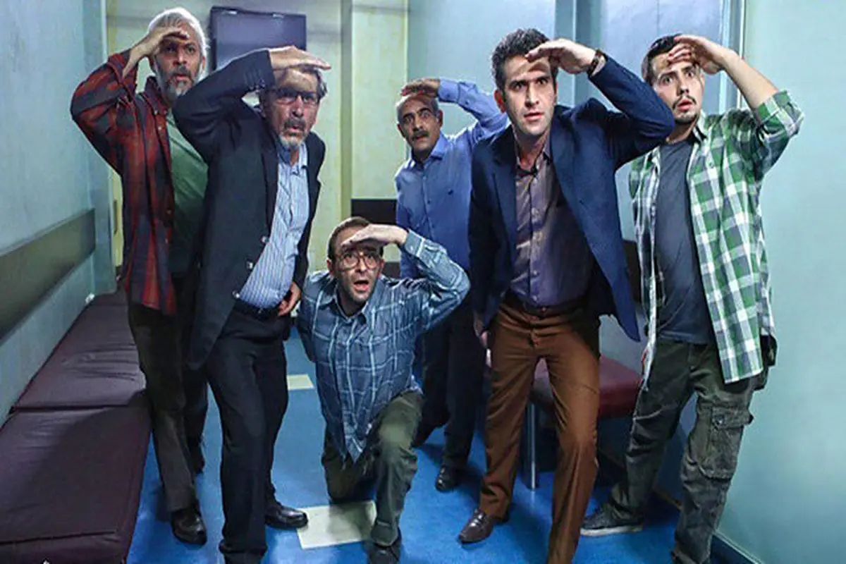 لیسانسهها لیسانسهها