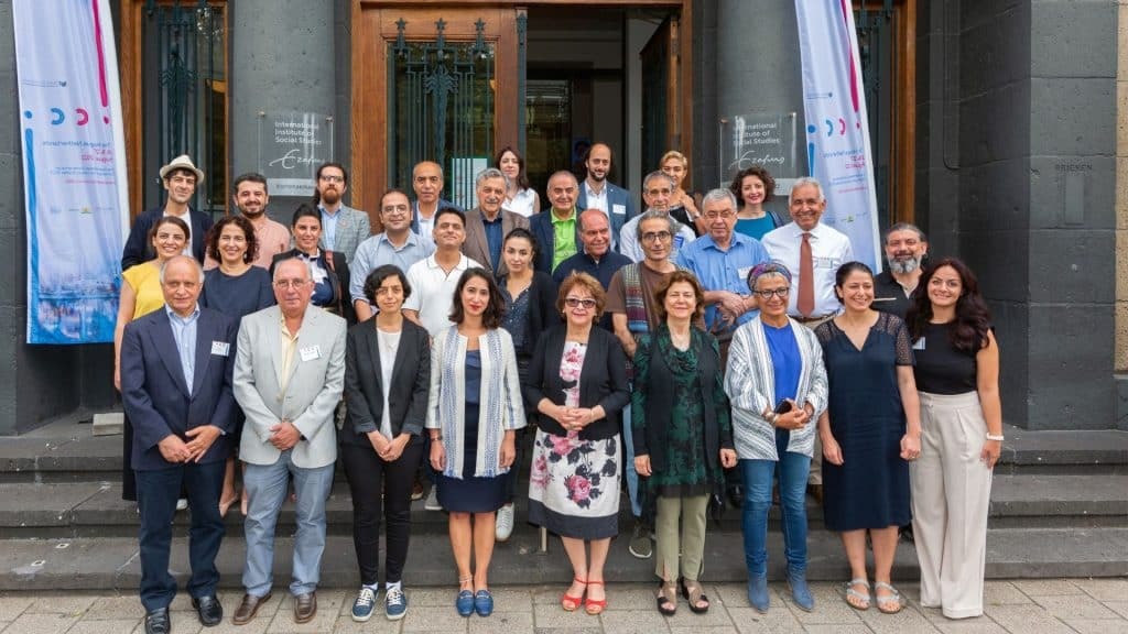 «ایران آکادمیا» چیست و چرا سپاه اعضای آن را بازداشت کرده است؟