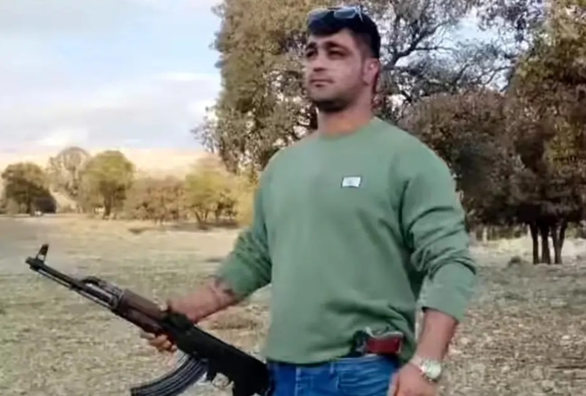 ببینید| تلقین جنجالی بر سر قبر قاتل پزشک یاسوجی مورد توجه قرار گرفت