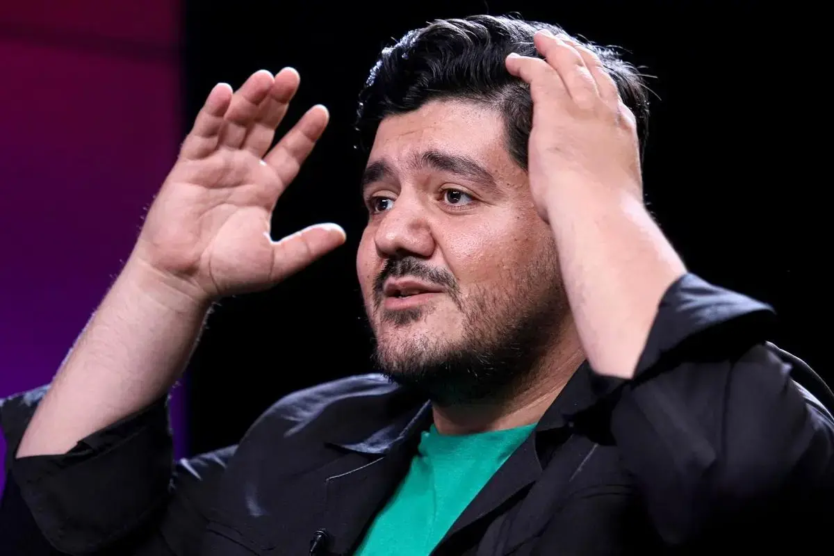 ببینید| مجری پرحاشیه صداوسیما برادرزاده محمدرضا شریفی‌نیاست