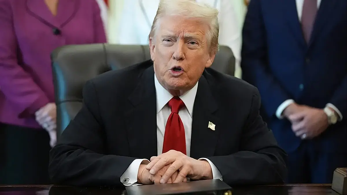 ببینید| ترامپ: BBC خیلی از من عذرخواهی کرد!