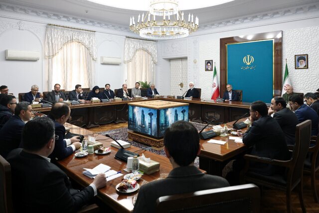 نشست فعالان اقتصاد دیجیتال با حضور سران قوا نشست فعالان اقتصاد دیجیتال با حضور سران قوا