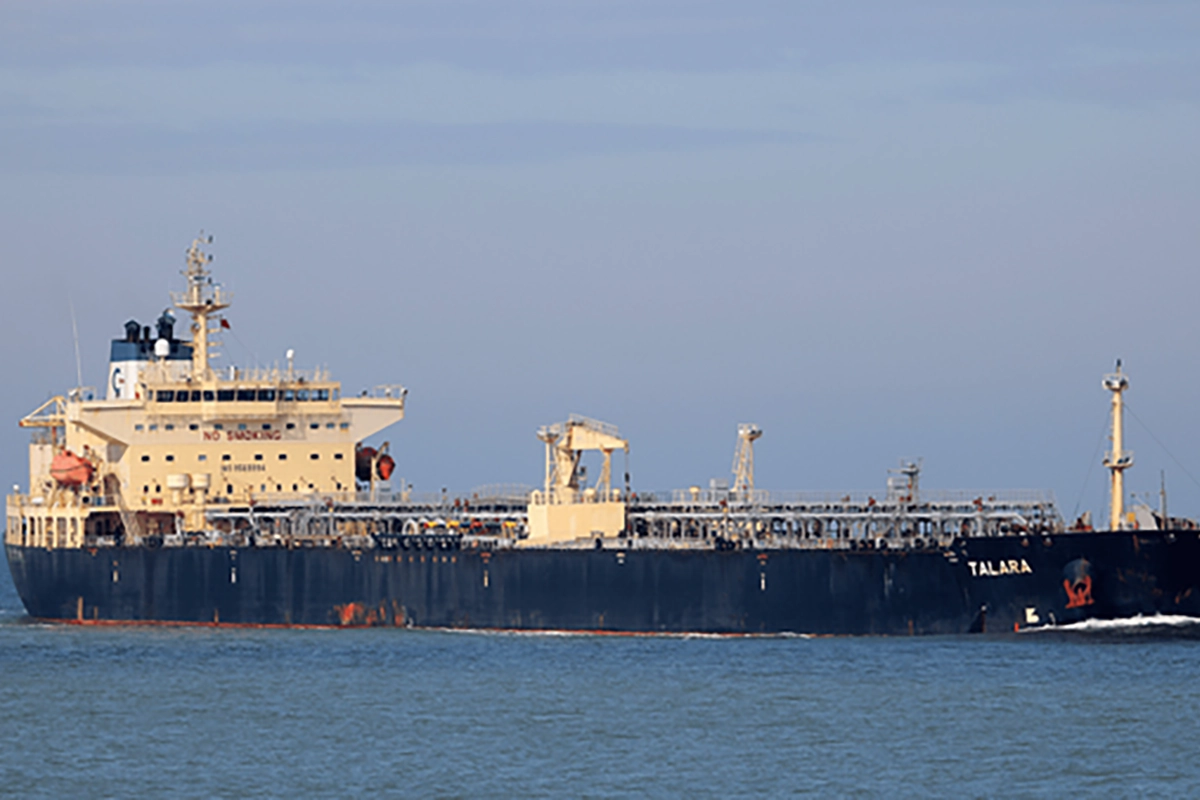 جزییات تازه از توقیف نفتکش خارجی توسط سپاه در خلیج فارس: محموله متعلق به ایران است