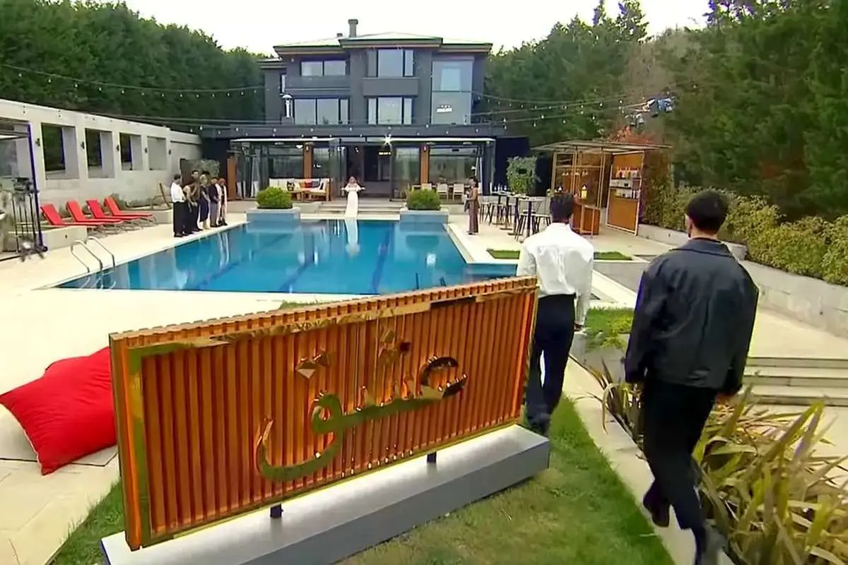 برخورد قضایی با شرکت کنندگان در «عشق ابدی» و «زن روز»؛ ماجرا چیست؟ برخورد قضایی با شرکت کنندگان در «عشق ابدی» و «زن روز»؛ ماجرا چیست؟