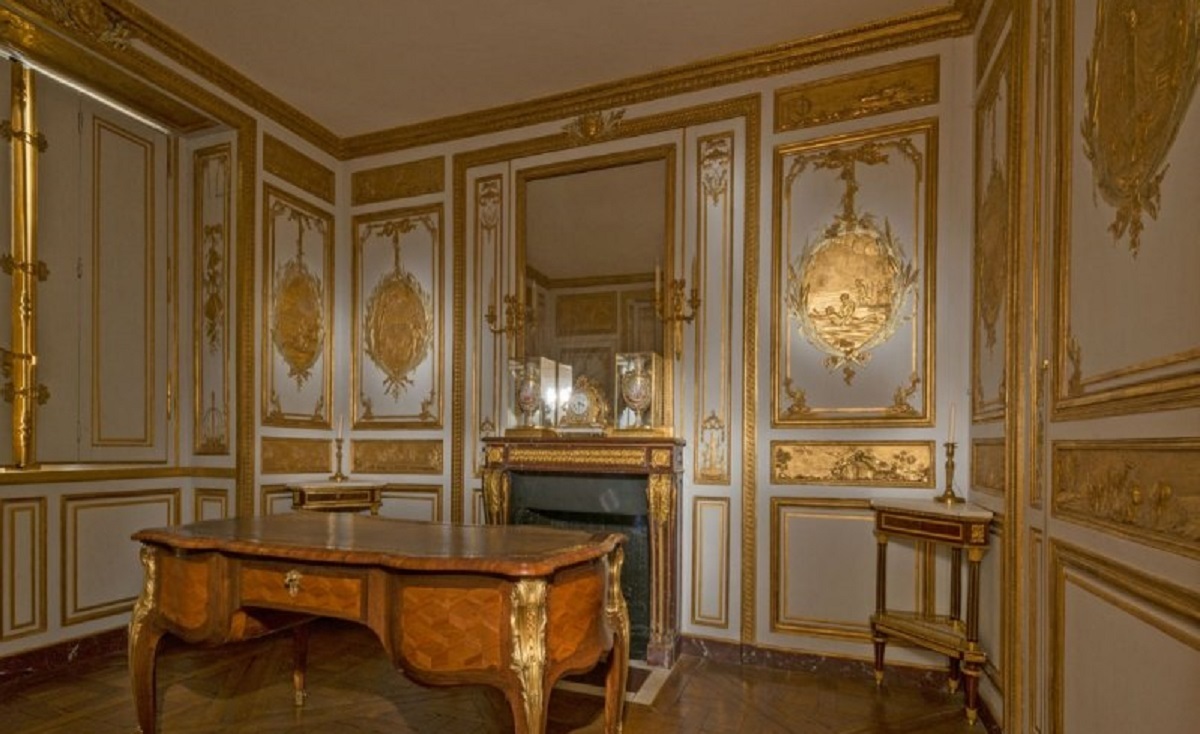 جاذبه های گردشگری کاخ ورسای فرانسه، بزرگترین کاخ سلطنتی جهان جاذبه های گردشگری آپارتمان خصوصی پادشاه کاخ ورسای