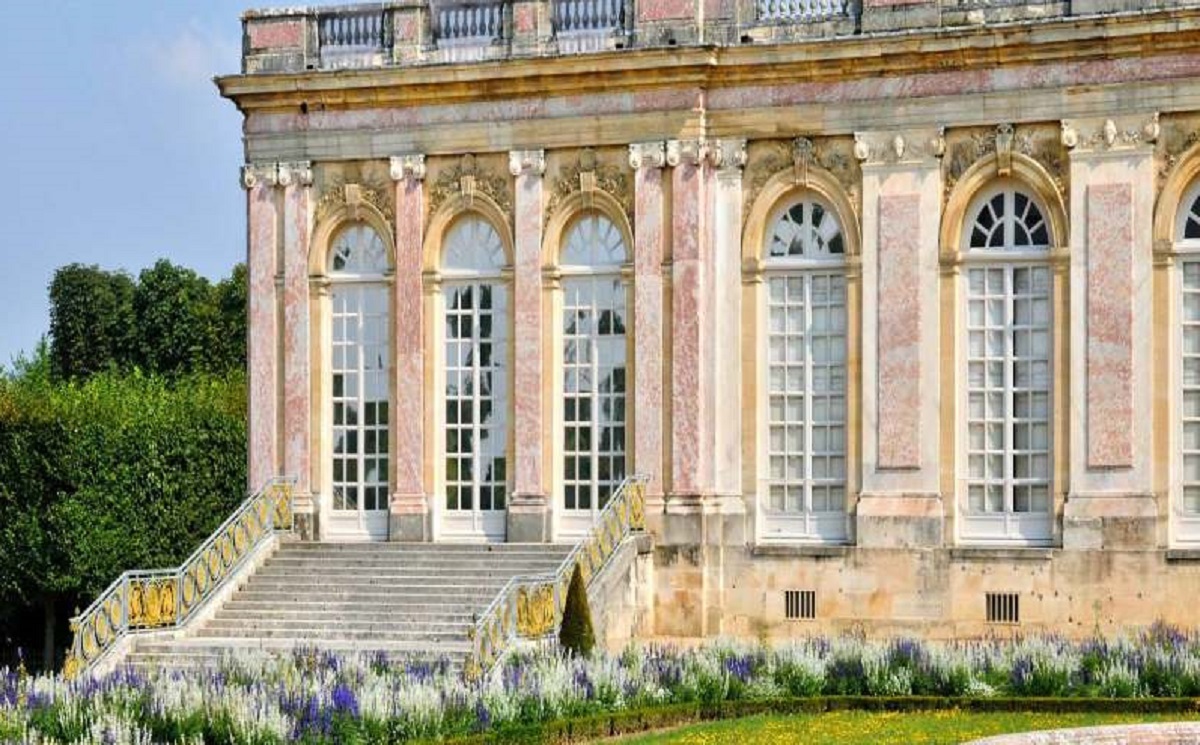 جاذبه های گردشگری کاخ ورسای فرانسه، بزرگترین کاخ سلطنتی جهان جاذبه های گردشگری کاخ تریانون بزرگ