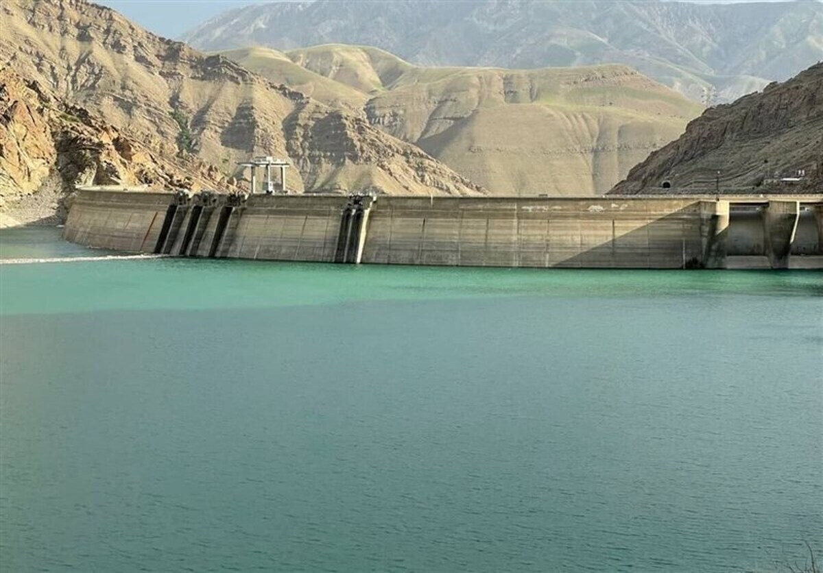 تصویر تکان‌دهنده از کاهش آب سد کرج در یک سال