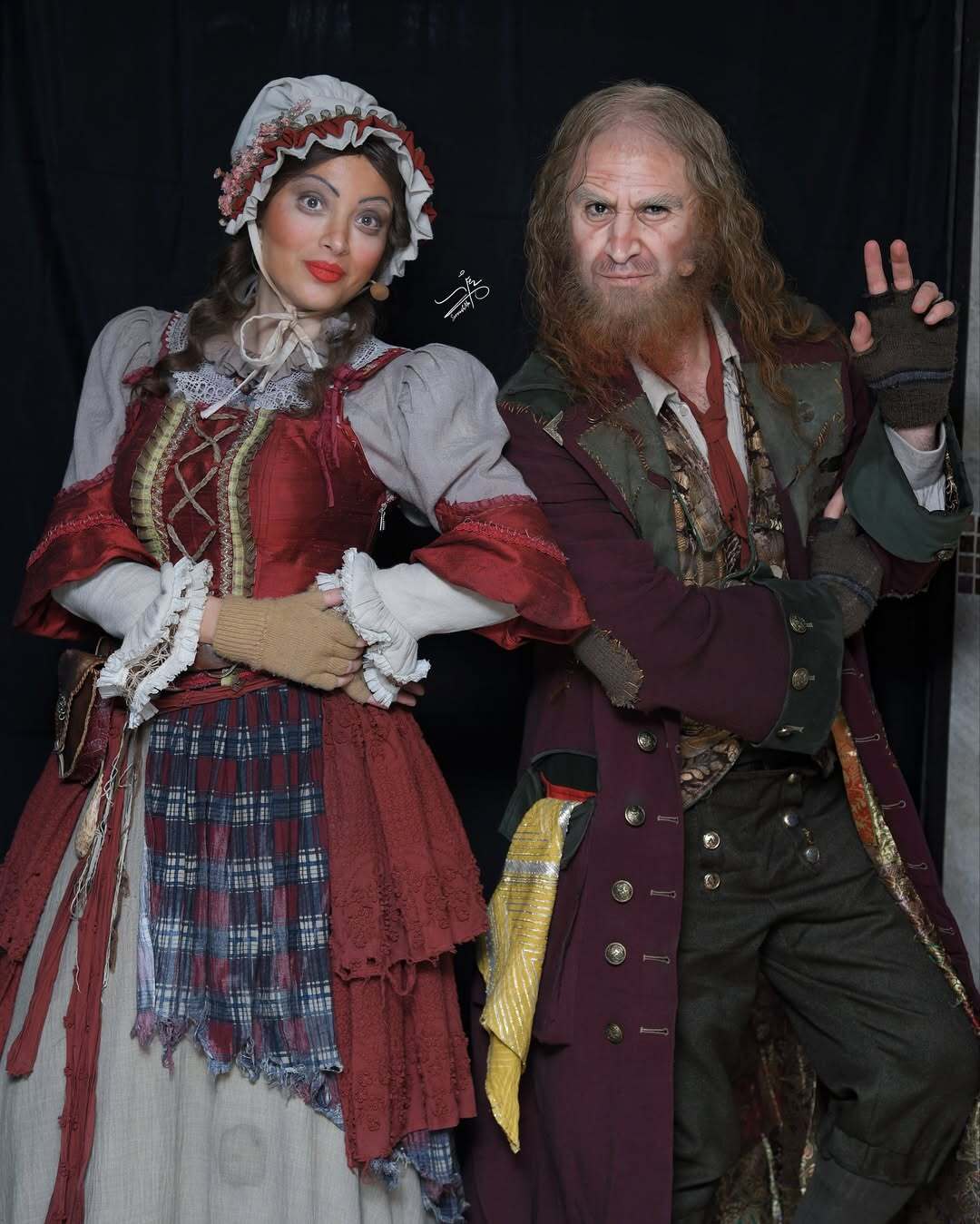 عکس| بهنوش طباطبایی و هوتن شکیبا در پشت صحنه تئاتر الیورتوئیست