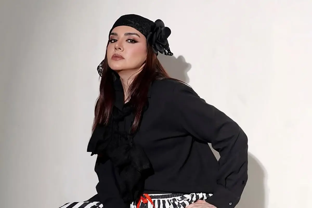 عکس| استایل اسپرت شیرین نون‌خ در تالار وحدت