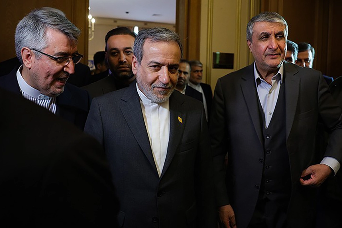 صبح سیگنال مذاکره، عصر هشدار به آژانس