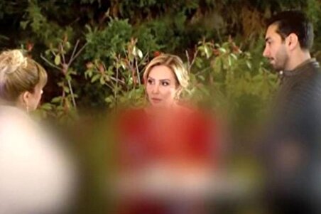 ببینید| درگیری فیزیکی شدید شرکت کنندگان در برنامه عشق ابدی نسخه افغانی