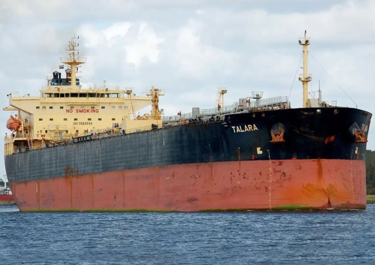 مدیر نفتکش تالارا: خدمه در سلامت کامل هستند | نفتکش در نزدیکی بندرعباس لنگر انداخته است نفتکش تالارا