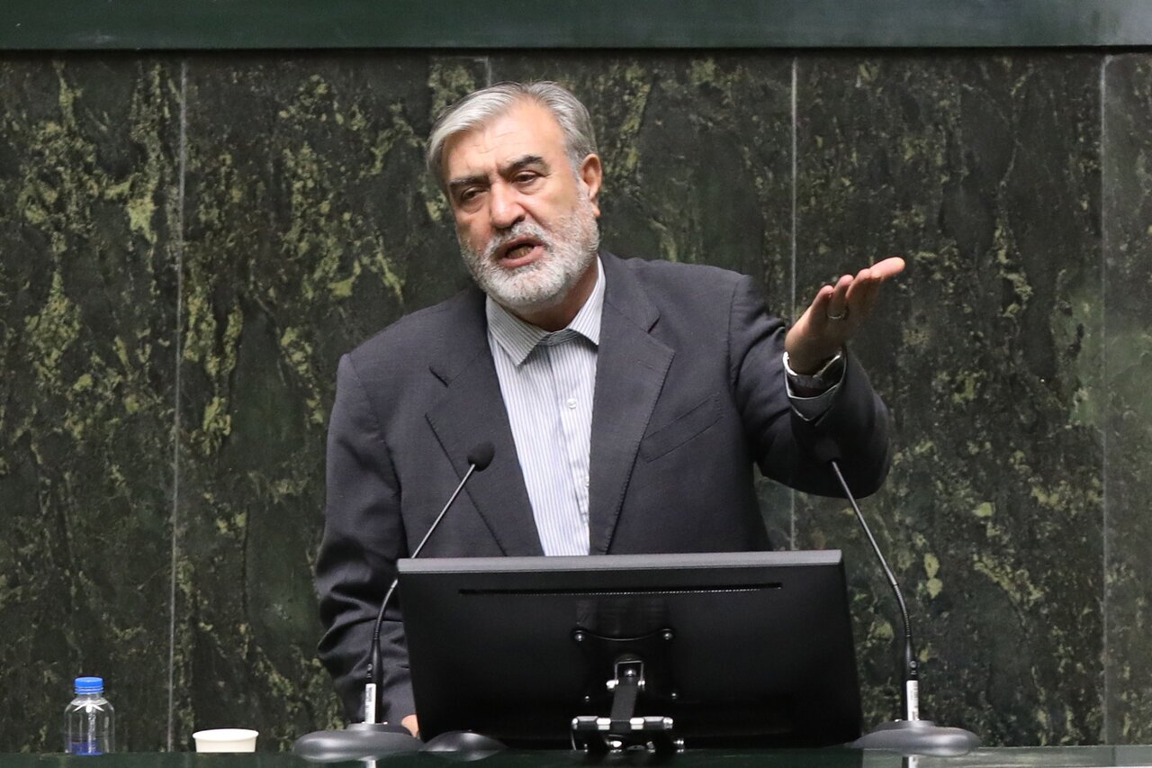 رئیس کمیسیون امنیت ملی: اروپا و آمریکا در شورای حکام به اهداف خود نخواهند رسید رئیس کمیسیون امنیت ملی