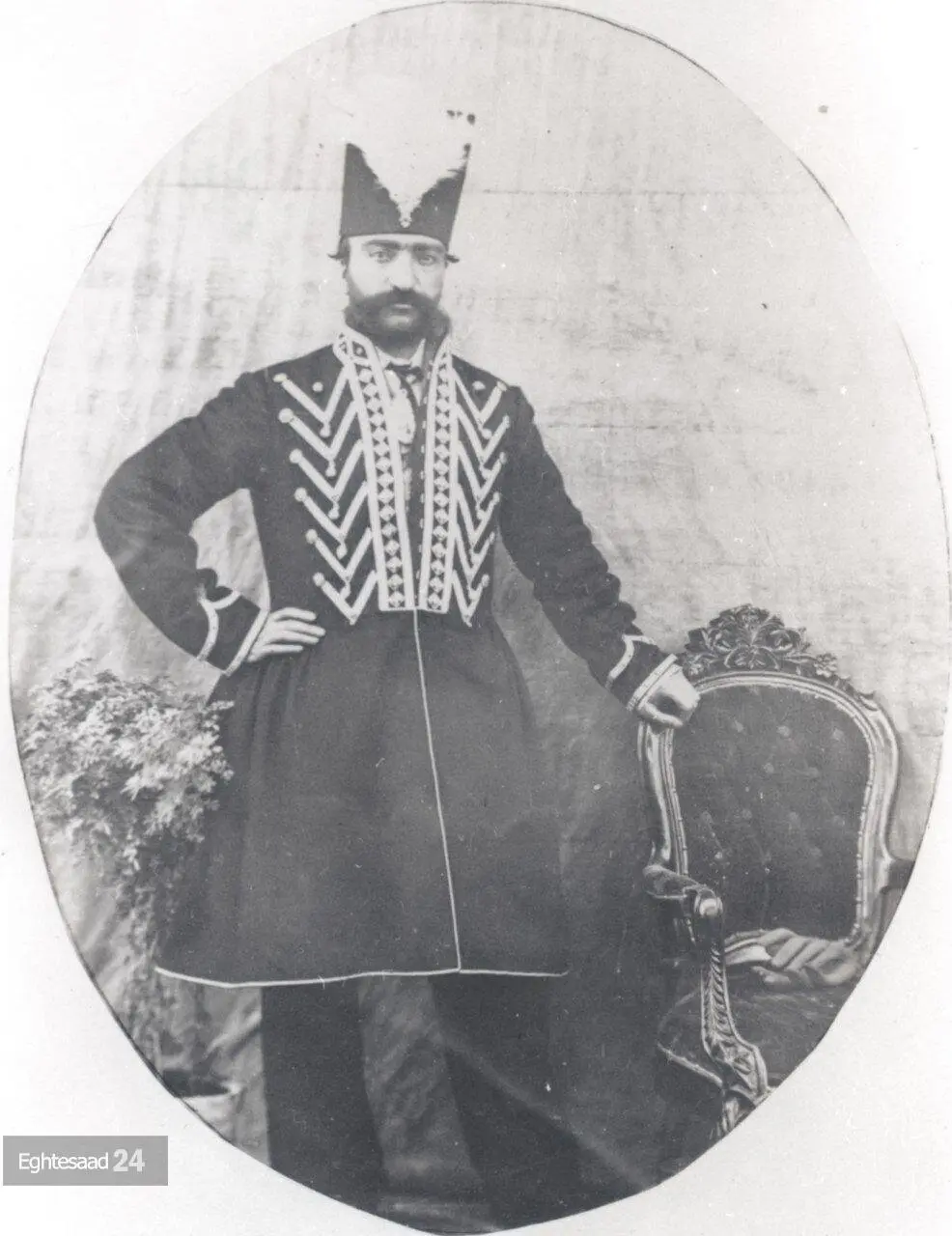 ژست شاهانه ناصرالدین‌شاه در ۱۵۰ سال پیش + عکس