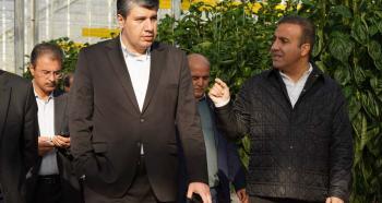 بازدید مدیرعامل بانک توسعه صادرات ایران از گروه صنعتی و کشاورزی آتاویتا بازدید مدیرعامل بانک توسعه صادرات ایران از گروه صنعتی و کشاورزی آتاویتا