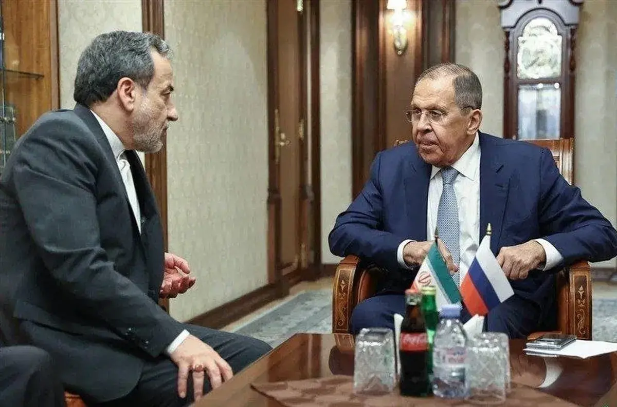 گفت‌وگوی تلفنی لاوروف و عراقچی