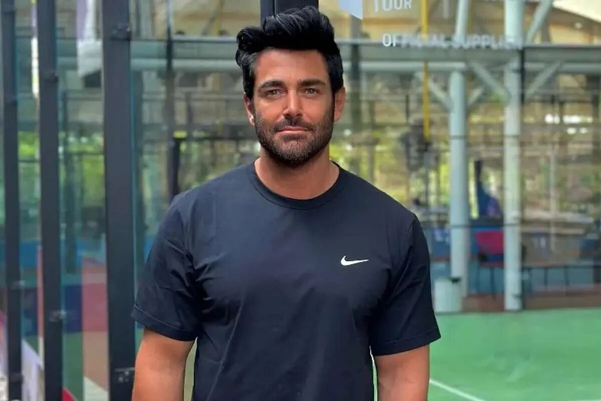 ببینید| نوازندگی هنگ‌درام توسط یک هنرمند برای محمدرضا گلزار