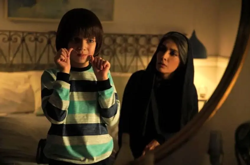 معرفی فیلم لاک پشت و حلزون | فضای سرد فیلم ادای دینی به سینمای فرانسه معرفی فیلم لاک پشت و حلزون