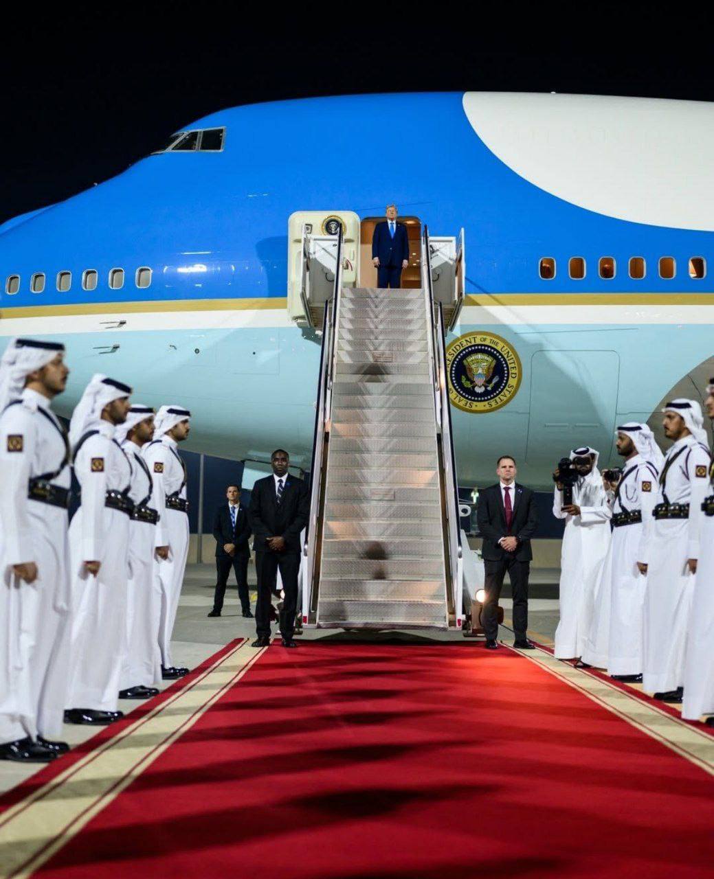 راز رفتارهای عجیب ترامپ چیست؟ پروتکل گریزی یا دیپلماسی تحقیر؟ ترامپ در قطر