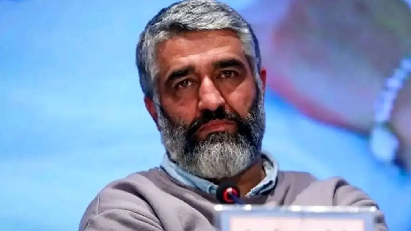 واکنش احساسی خواهر پژمان جمشیدی به آزادی برادرش واکنش احساسی خواهر پژمان جمشیدی به آزادی برادرش