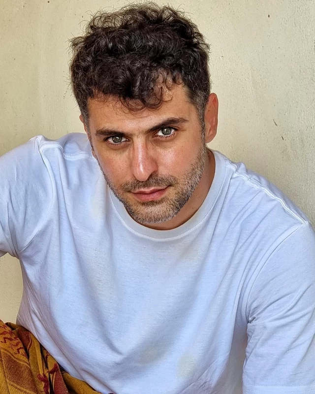 علی ضیا کیست؟/ همه چیز درباره مجری مشهور رسانه ملی بیوگرافی علی ضیا