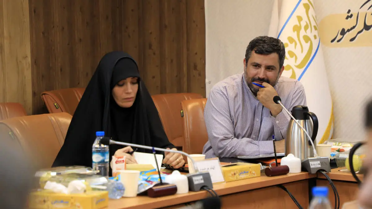 حضور الهام چرخنده در نشست ستاد امر به معروف +عکس الهام چرخنده در نشست ستاد امر به معروف