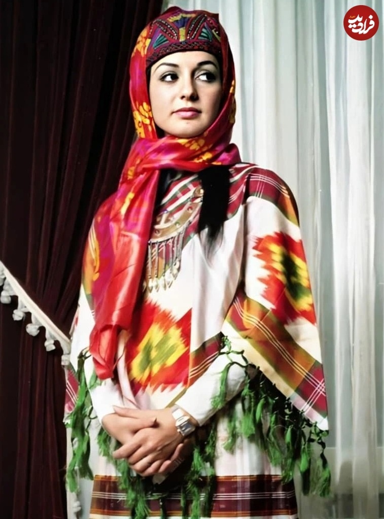 عکس‌های نادر گوگوش در لباس محلی؛ ۲۰ سالگی در سال ۱۳۴۹